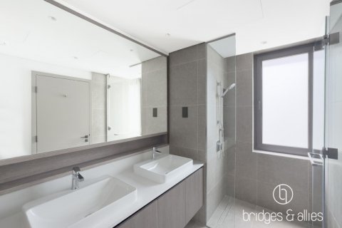 Villa sa Dubai, UAE 4 silid-tulugan, 316.8 sq.m. № 624685 - larawan 28