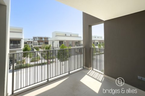 Villa sa Dubai, UAE 4 silid-tulugan, 316.8 sq.m. № 624685 - larawan 14
