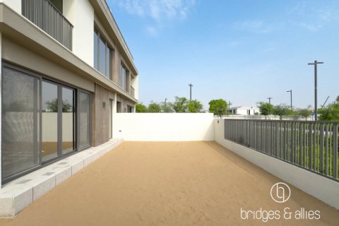 Villa sa Dubai, UAE 4 silid-tulugan, 316.8 sq.m. № 624685 - larawan 4